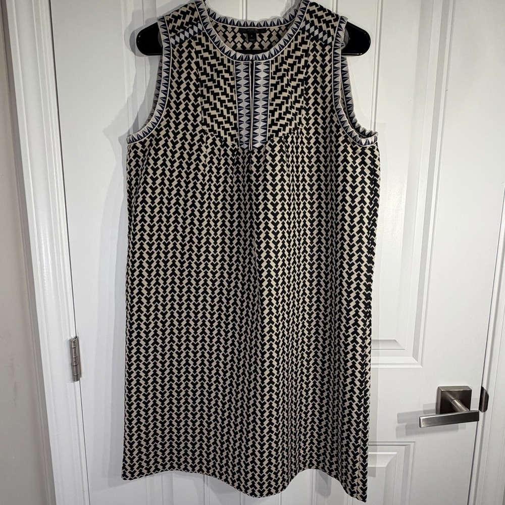 J. Crew Women's Sleeveless Dress Geometric Pattern Navy Cream Tunic Top Casual 8